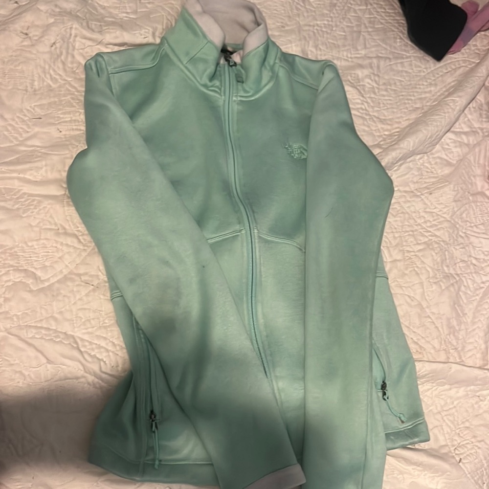 north face woman’s xs zip up